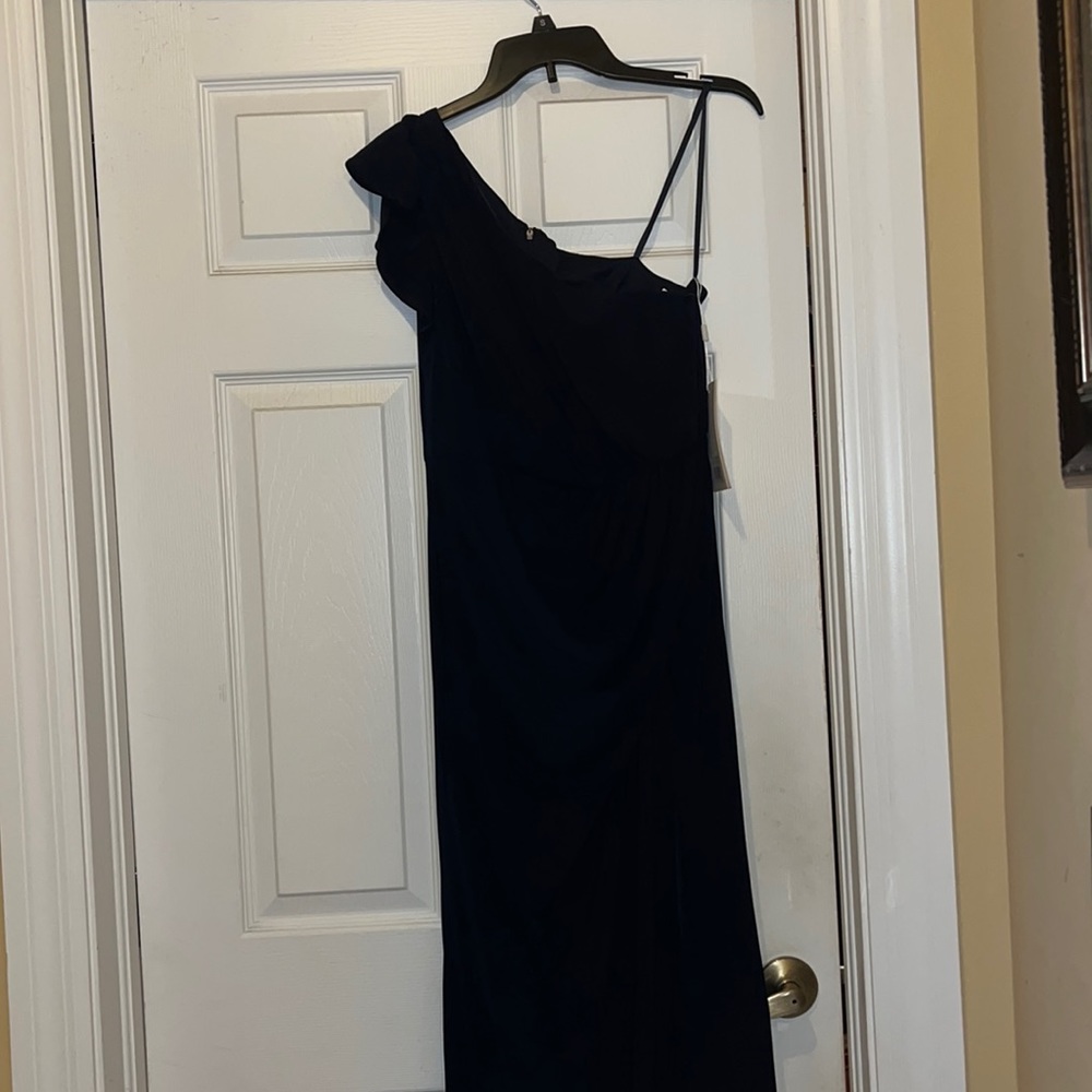 Mac Duggal navy blue gown NWT